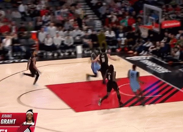 开云体育官网-3分钟内被吹3犯 杨瀚森主场被裁判“重点照顾”